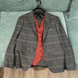 Men’s Slim Fit three-piece suit